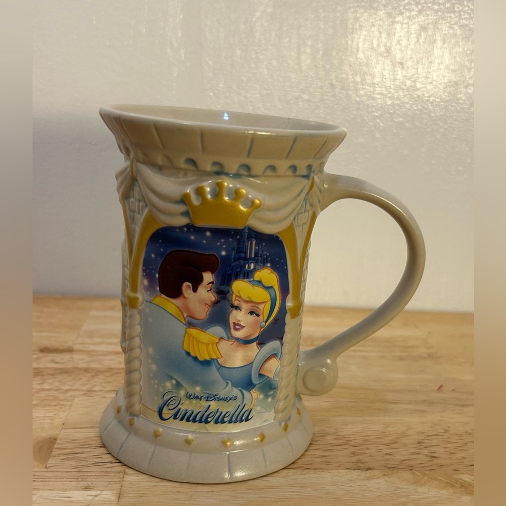 Walt Disney Cinderella and Prince Charming 3D Disney Store Exclusive Mug